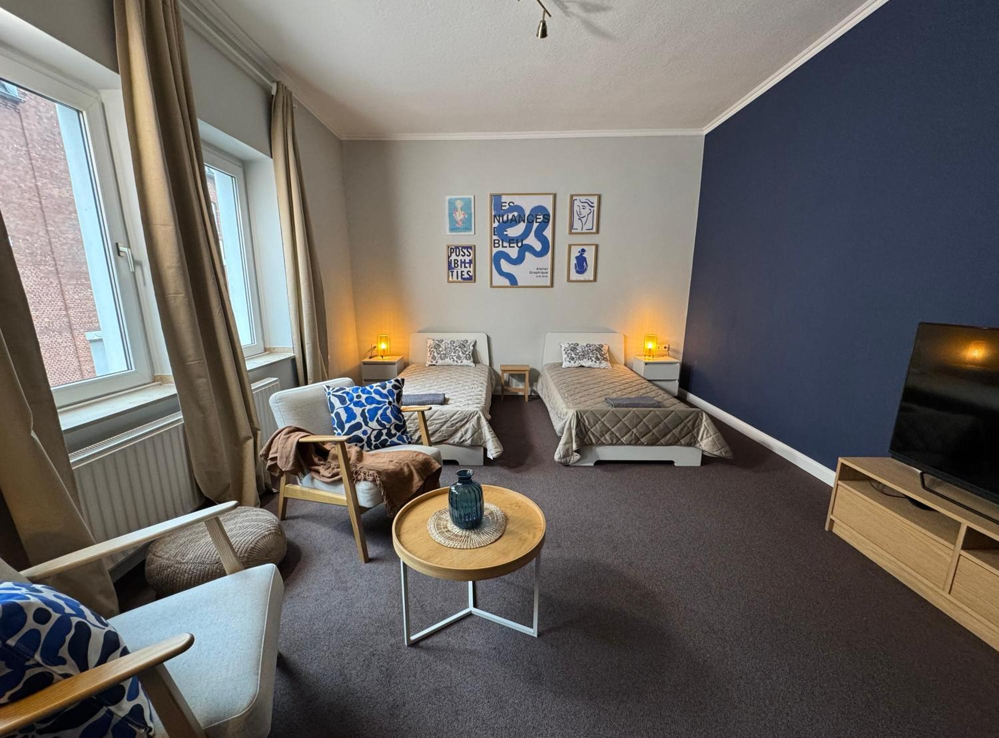 דיסבורג Huge Apartment With Sauna And Free Parking מראה חיצוני תמונה